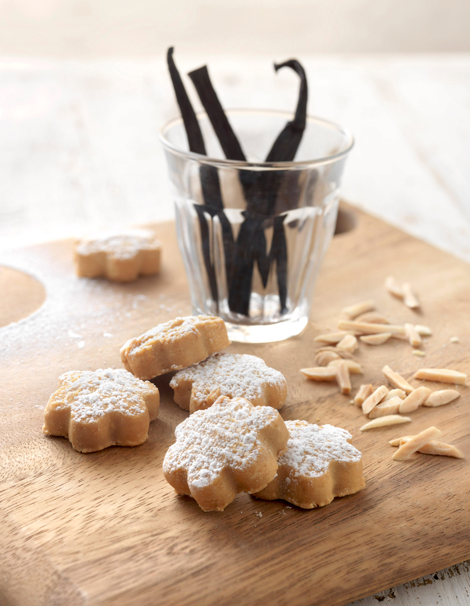 Bite-Size-Group-ALMOND-846–2